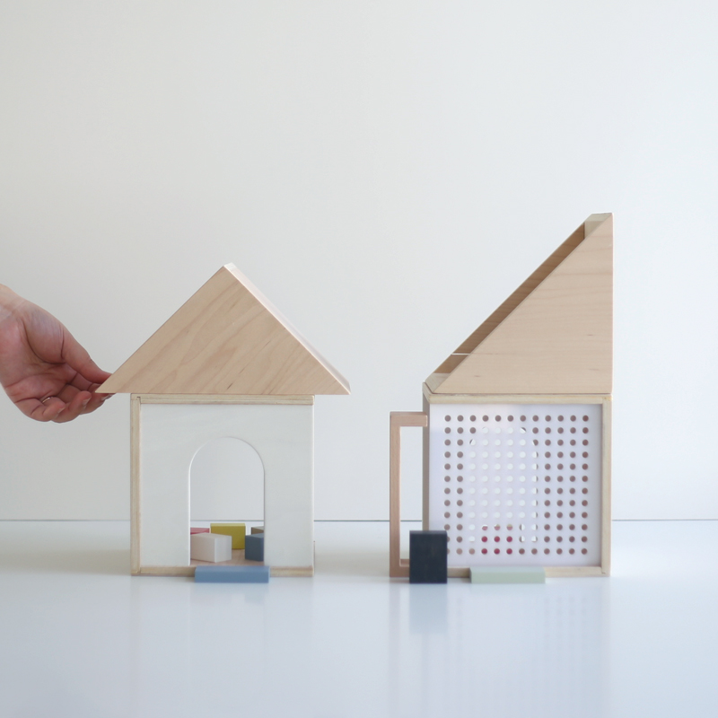 kiko+ uchi 木製ドールハウスの通販｜木のおもちゃと絵本FAVOR